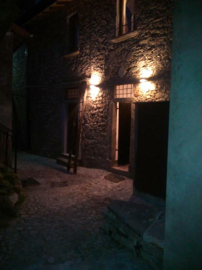 Antica Calvasino Hotel Lezzeno Kültér fotó